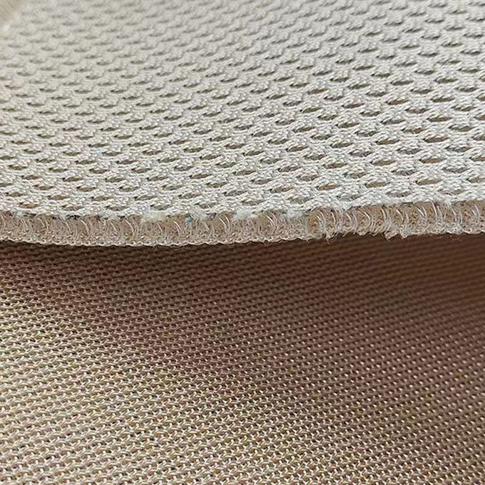 Αναπνευστικά πλεκτά υφάσματα 3D 3D Space Mesh 100% Polyester 600GSM 2
